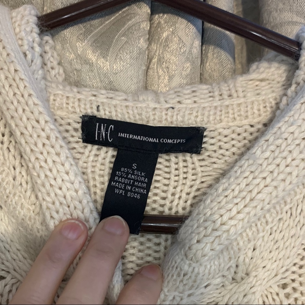 Inc International Top Sweater with a Hoodie - Picture 4 of 9